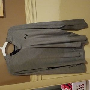 Under Armor long sleeve T-shirt hoodie